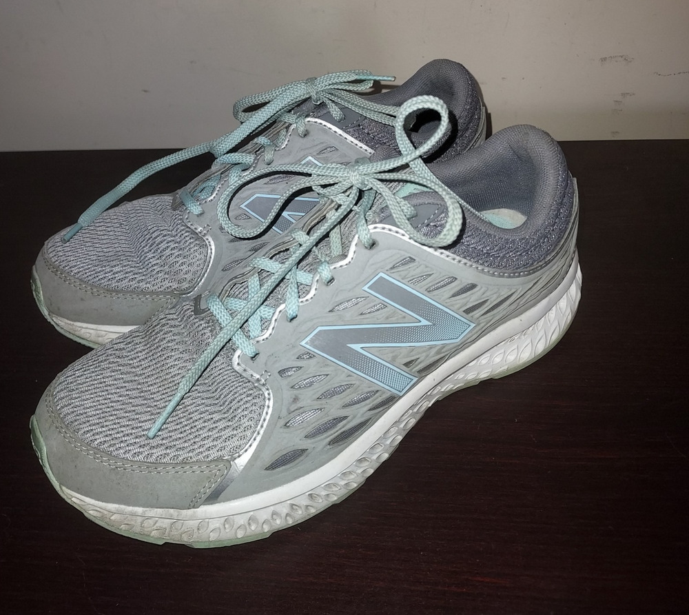 New BalanceWomens 420 V3 Sneakers 9B Lace Up Running Shoes Comfort Gray